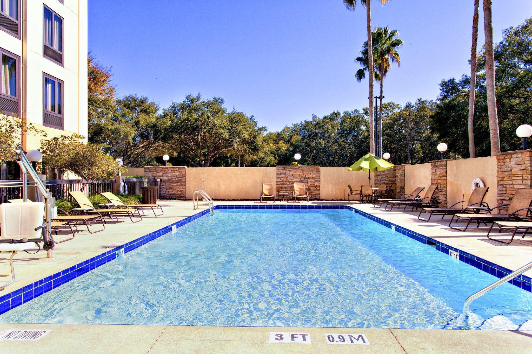 Holiday Inn Express Tampa-Brandon By Ihg Exterior foto